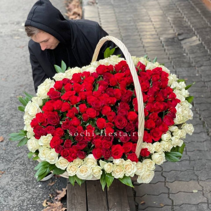 201  роза в корзине   в Калининграде