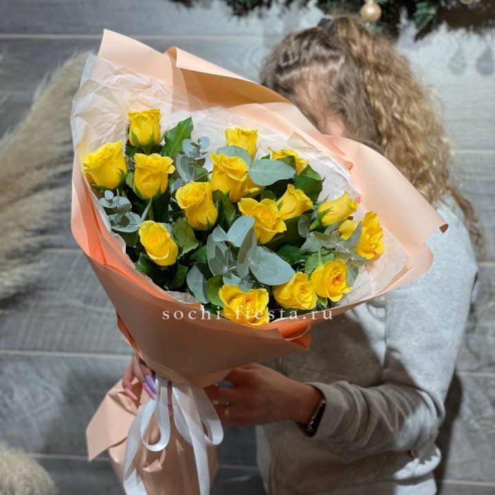 15 желтых роз в Калининграде