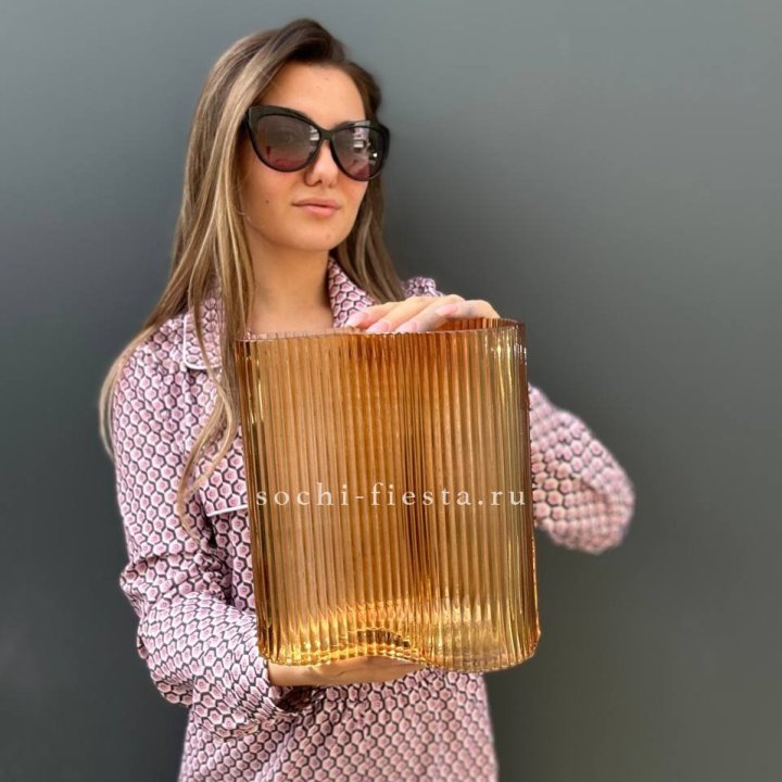 Стеклянная ваза №7 в Калининграде